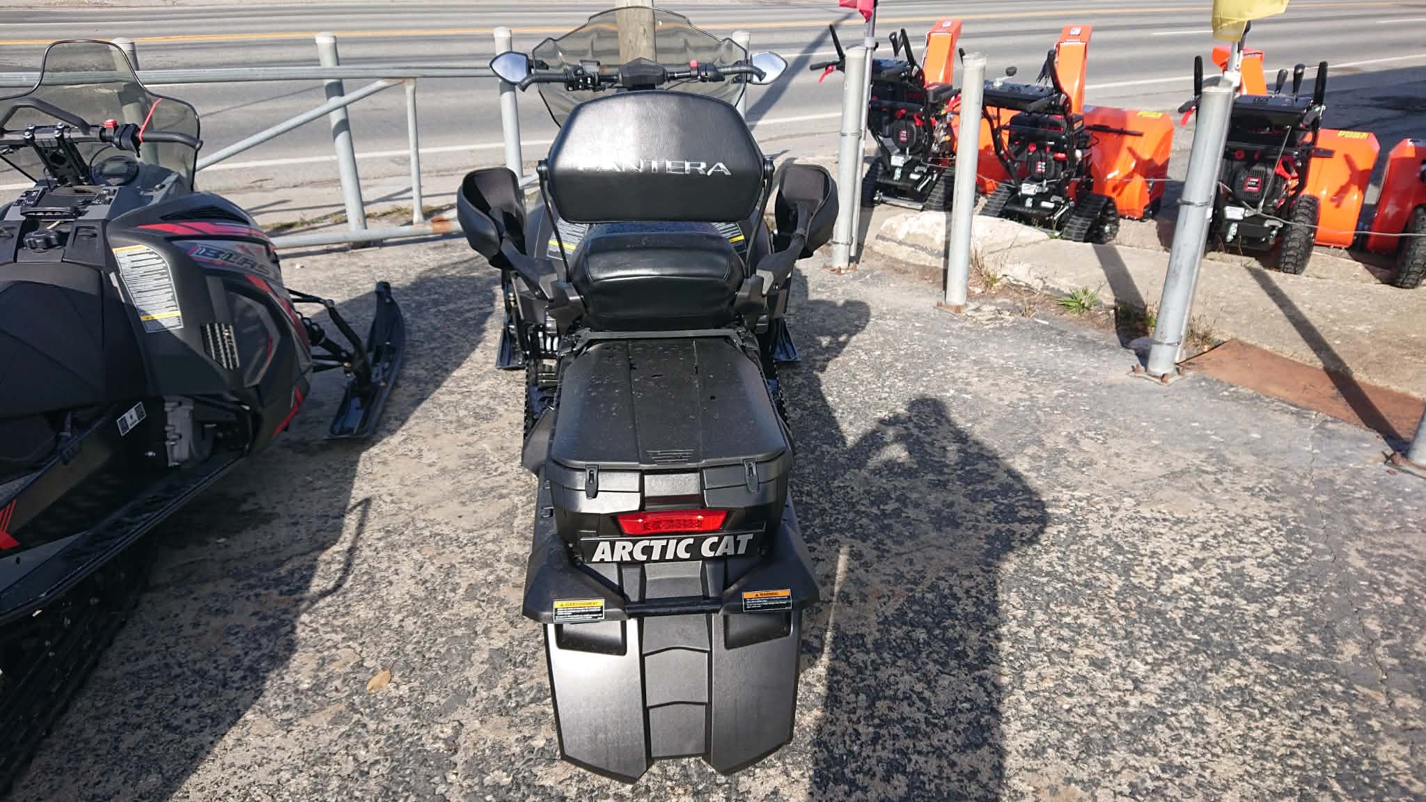 ARCTIC CAT PANTERA 7000 146 1.6 2027 – Image 3